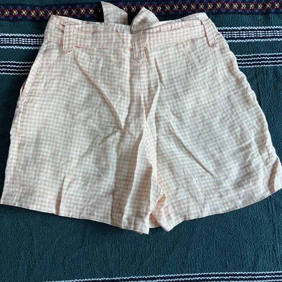 Sezane Lucas Peach Gingham Shorts - Picture 2 of 5